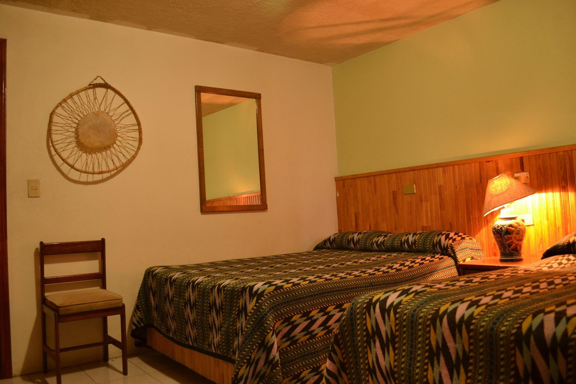 Hotel Posada Del Cobre Creel Esterno foto