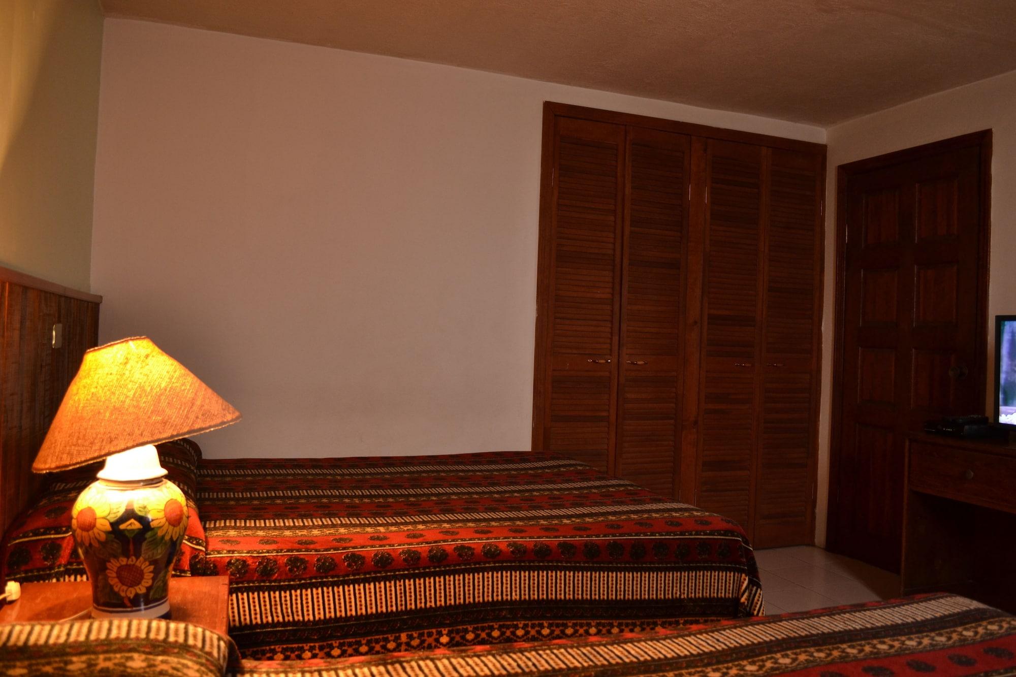 Hotel Posada Del Cobre Creel Esterno foto