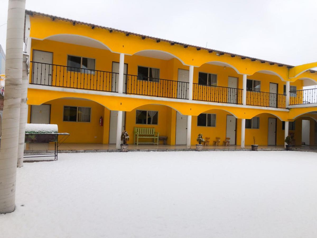 Hotel Posada Del Cobre Creel Esterno foto